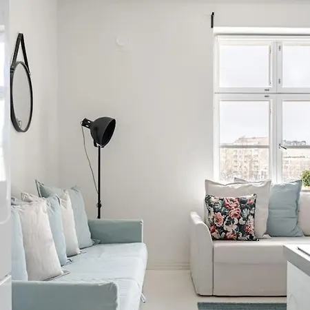 Renovated Studio In Central