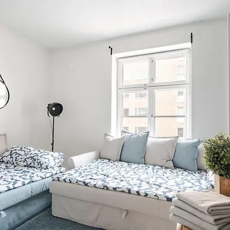 Renovated Studio In Central Huoneisto *